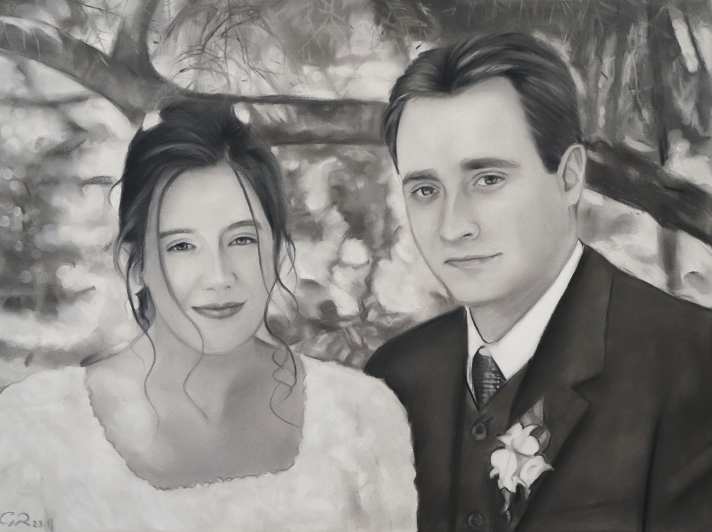 Dibujo al carboncillo de una pareja de recién casados, un ejemplo de los retrato de encargo que hacemos en Galería del Retrato